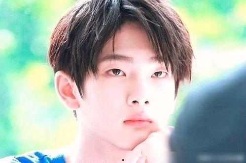 陈伟霆周震南吃瓜娱乐